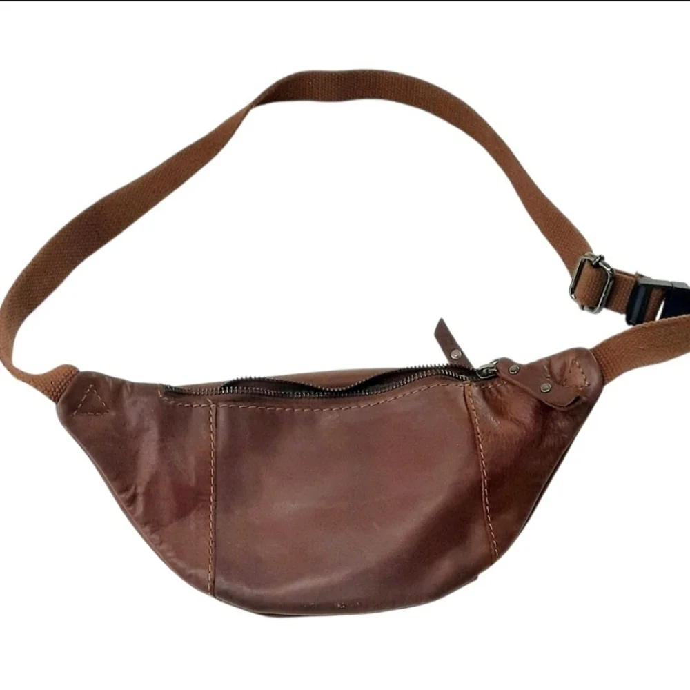 LandLeder Old School Beltbag/ Crossbody Leather.
